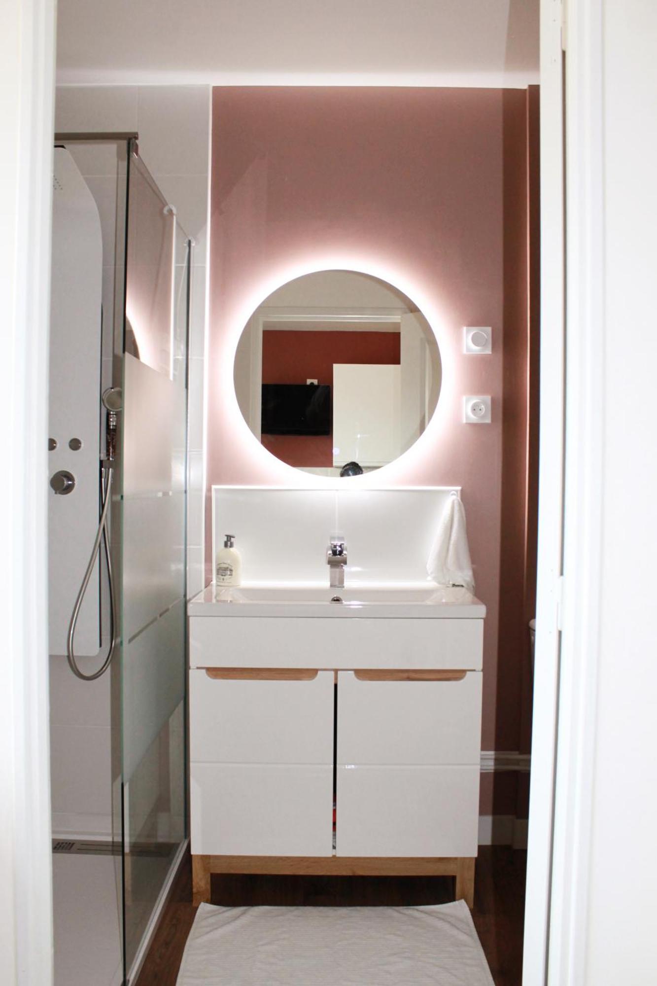 Malesherbes L'Equinoxe - Parking Prive - Zapart'Hotels מראה חיצוני תמונה